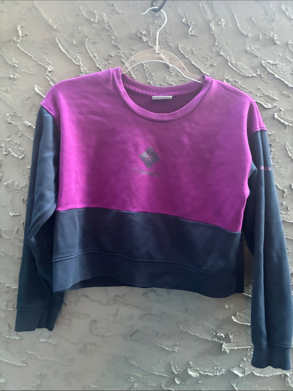 Columbia Colorblock Cropped Crewneck Sweatshirt - Magenta/Black